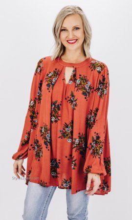 Pekin Oversized Printed Tunic With Mock Neck Keyhole In Coral