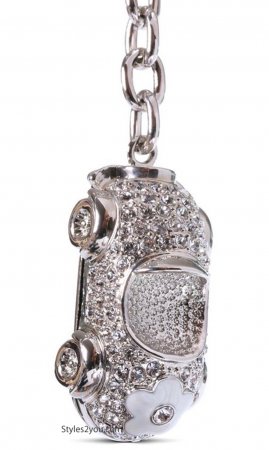 Flower Power Car Swarovski Crystal Car Keychain In White