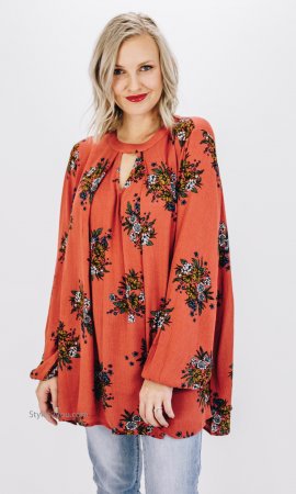 Pekin Oversized Printed Tunic With Mock Neck Keyhole In Coral