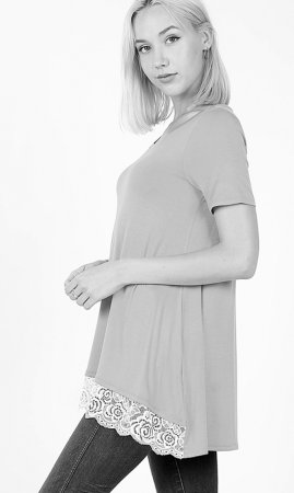 Sky Short Sleeve Top with Lace Hi Low Lace Hem In Grey Mist