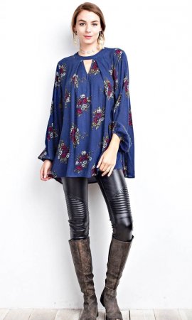 Pekin Oversized Printed Tunic With Mock Neck Keyhole In Navy